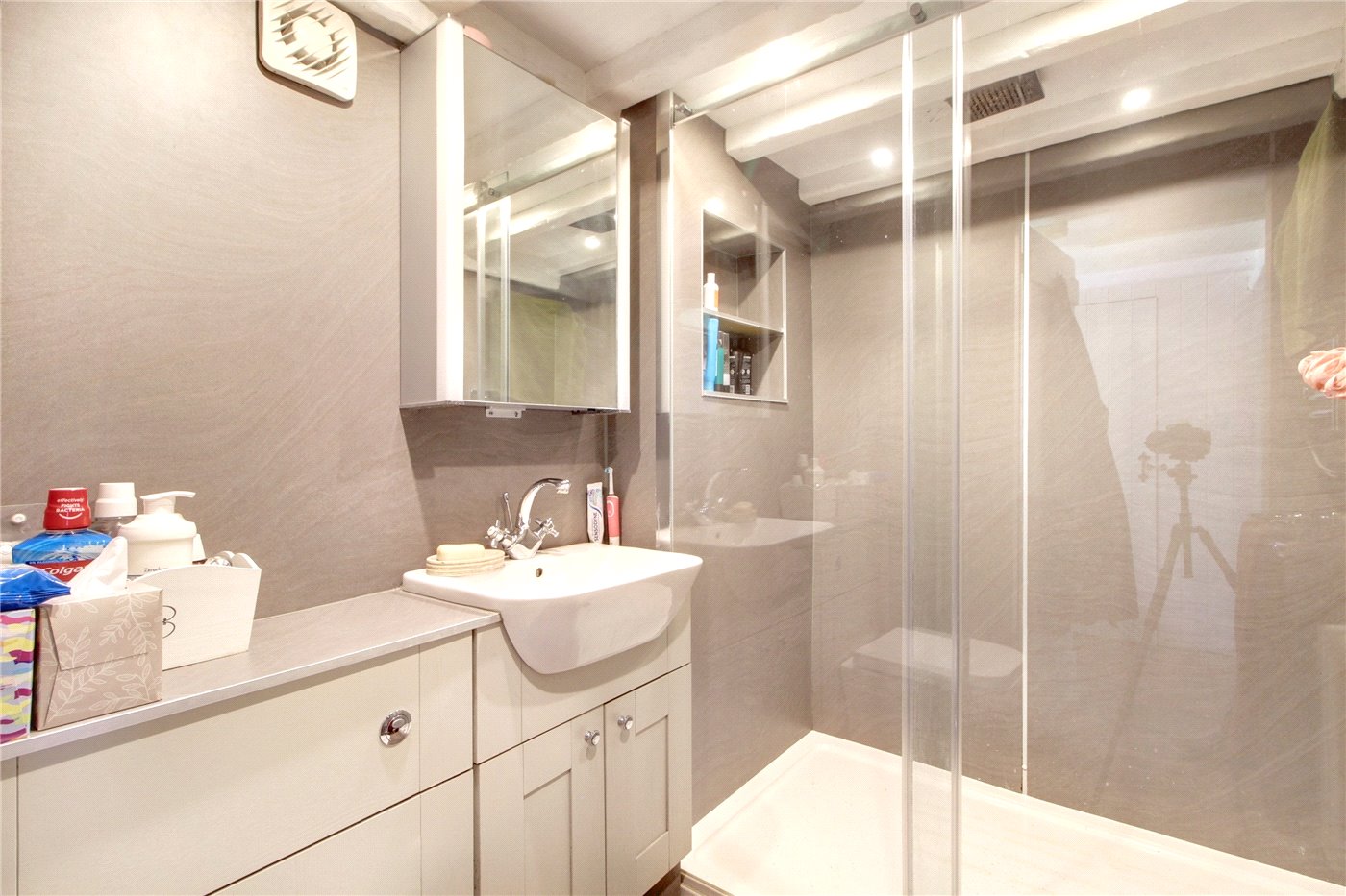 Ensuite